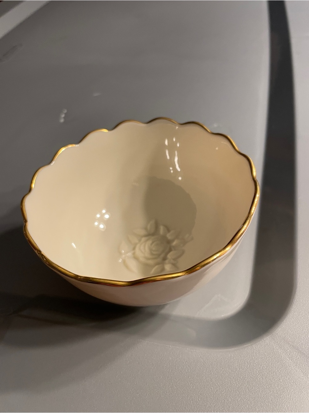 Lenox Ivory Ceramic Round Accent rose bowl